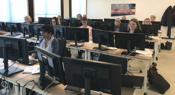 Udviklingen af esas er nu i den sidste fase, og der er gang i en lang række aktiviteter på både implementerings-, udviklings- og testsiden, bl.a. er slutbrugere nu i gang med at teste. Den samlede tidsplan for esas er netop blevet justeret og forlænget med cirka en måned - læs mere om detaljerne her