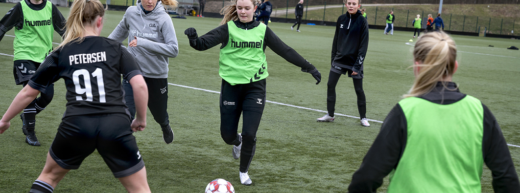 Samarbejdsprojekter og kapacitetsopbygning Samarbejdsprojekter og kapacitetsopbygning