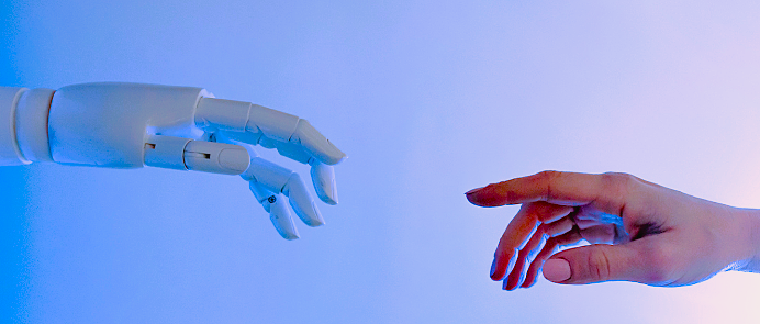 Flere store digitale aktører har uden held forsøgt sig med en virtuel hybrid mellem den virkelige og digitale verden – det såkaldte metaverse. Men i Sydkorea er der fortsat store ambitioner. Det er konklusionen i en ny outlook rapport fra Innovationscenteret i Seoul (ICDK).