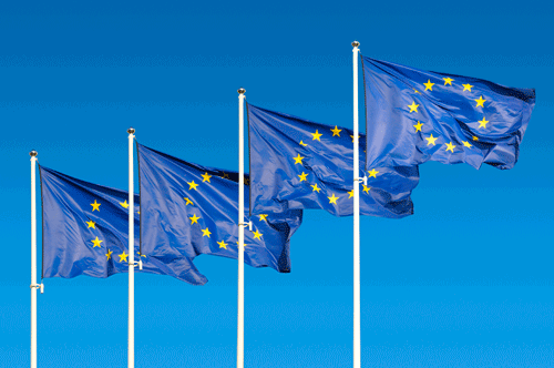 EU-Kommissionen har haft fokus på Open Access til forskningspublikationer og fri tilgængelighed af forskningsdata siden 2006.