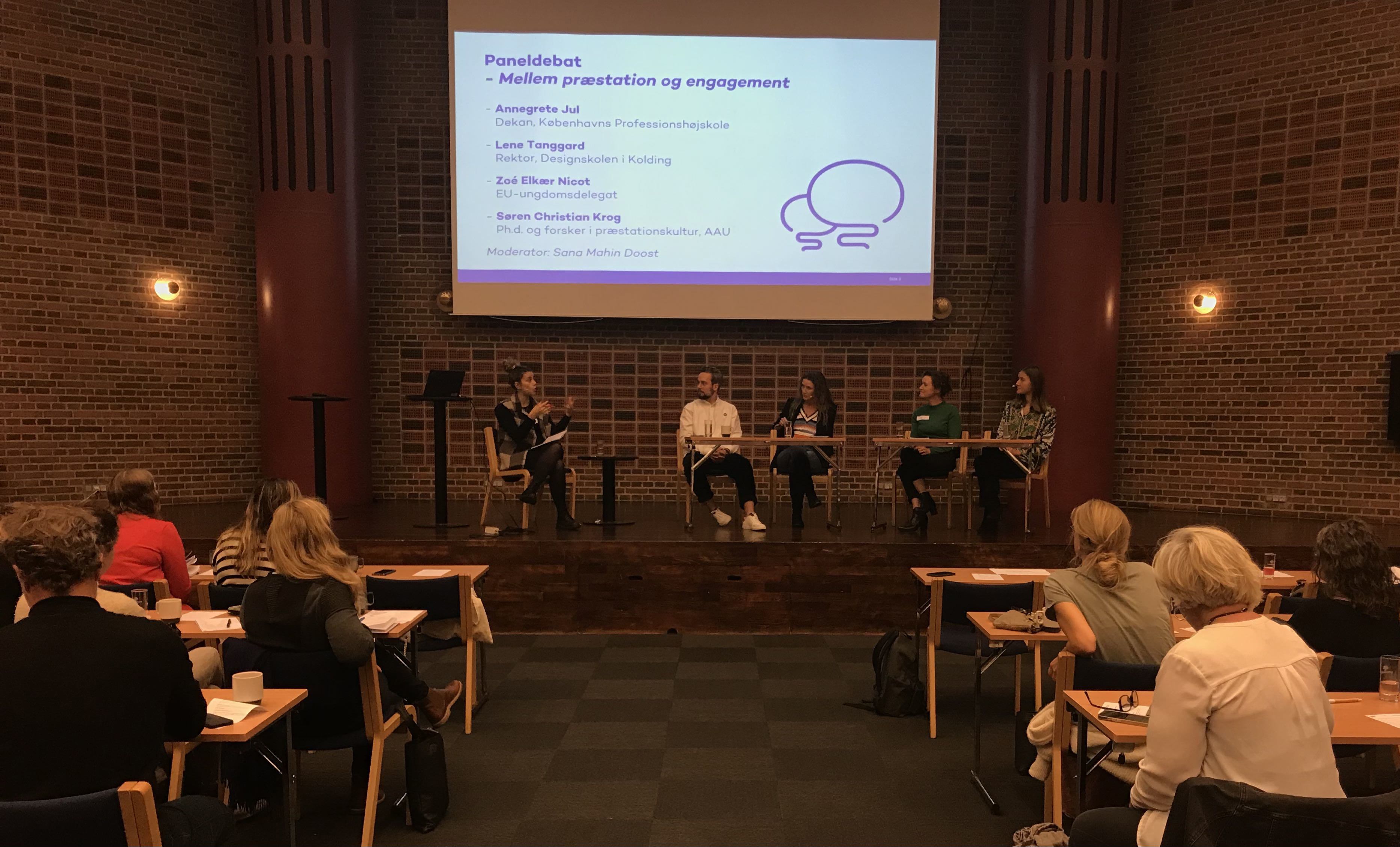 Paneldebat Paneldebat